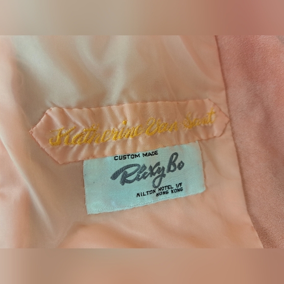 Custom Made Ricky Bo Hilton Hotel 1/F Hong Kong Women's Pink Suede Blazer VTG - Picture 9 of 16